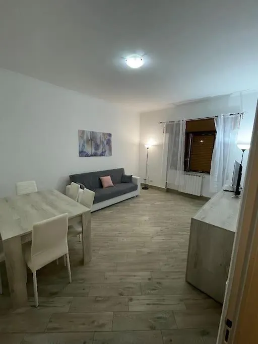 Bilocale A Due Passi Dal Porto E Dal Mare Apartment Lido di Ostia