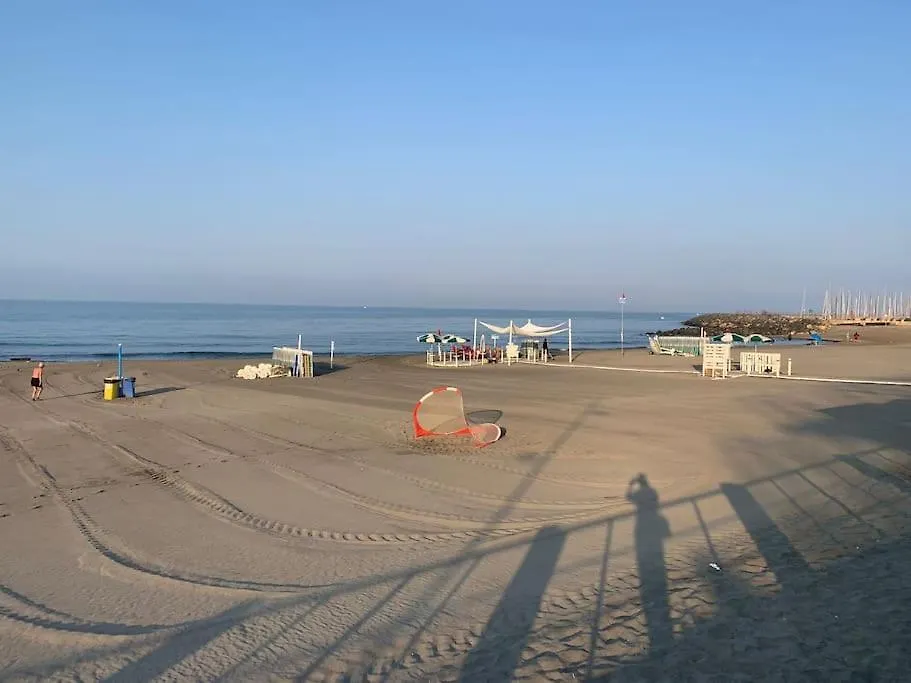 Bilocale A Due Passi Dal Porto E Dal Mare Apartment Lido di Ostia Italy